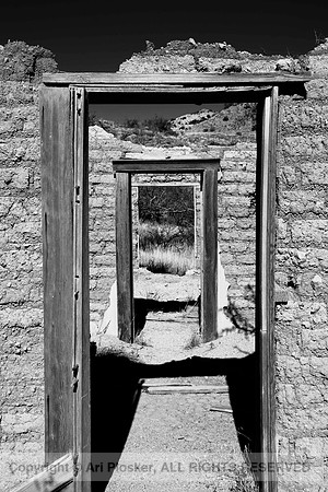 Triple Doorway (No. 452)
