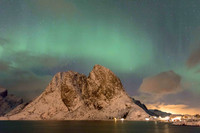 Northern Lights over Hamnoy (No. 3122)