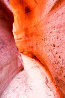 Red (Peek A Boo) Slot Canyon